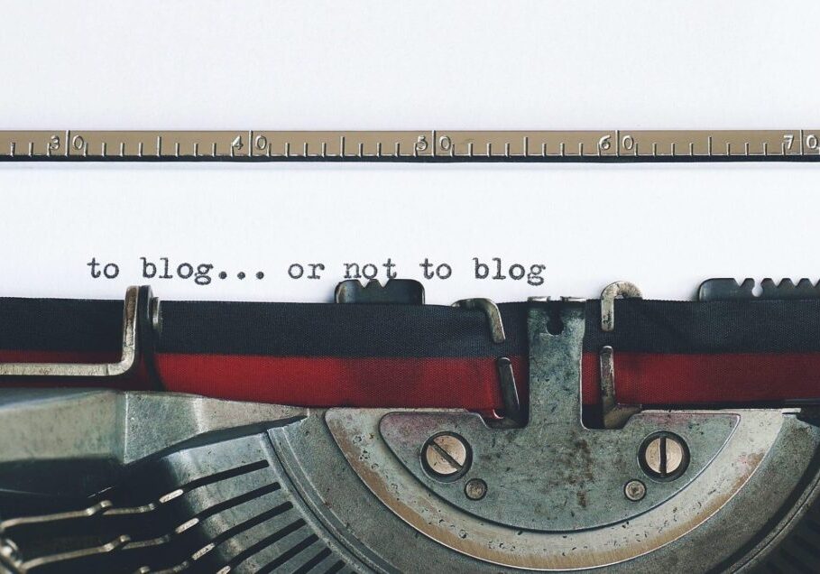 To Blog or Not to blog (1)